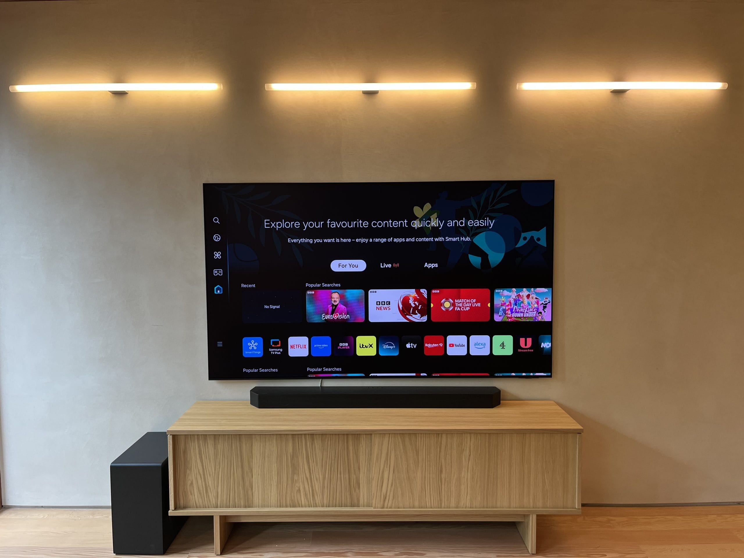 Same day TV wall mounting service in London, Kent, Essex, Hertfordshire, Surrey, Bedfordshire and Cambridge.